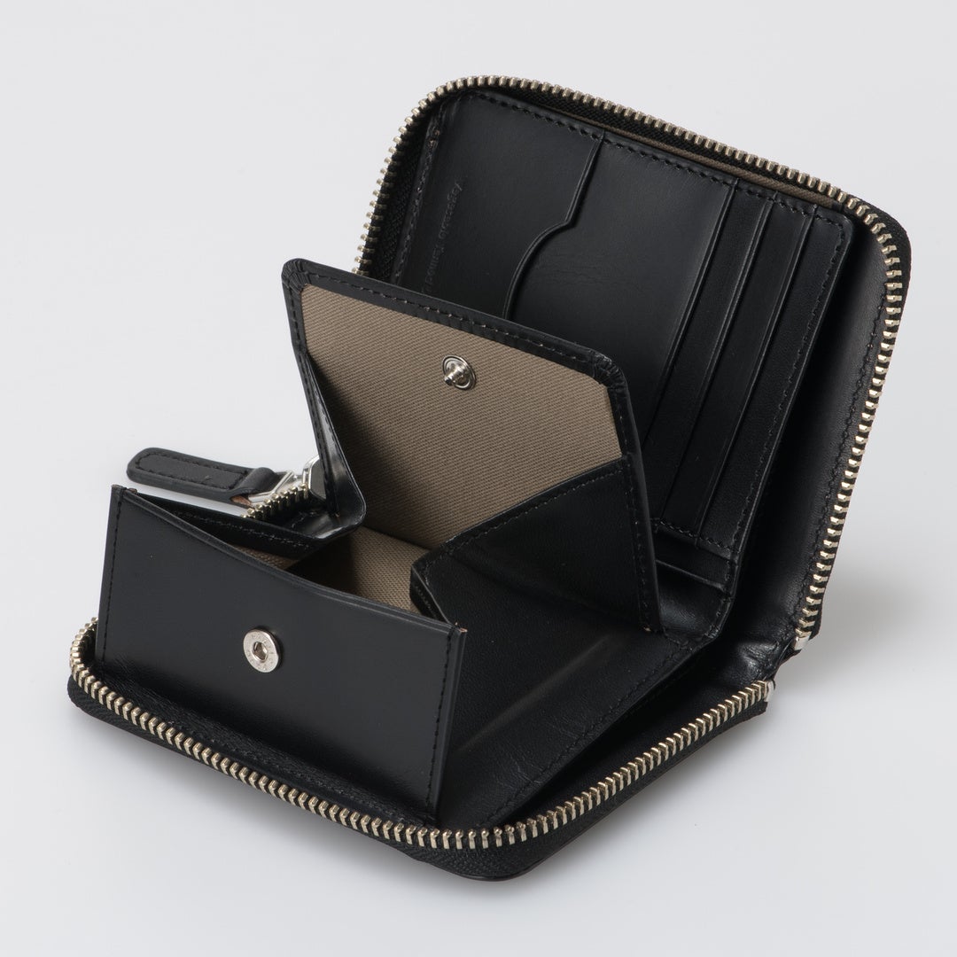 MARGARET HOWELL idea ナチュラルタンニング ラウンドファスナー縦型折り財布 ブラック