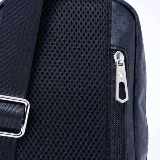 【MonoMax掲載】PATRICK COX KINGS CANVAS ボディバッグ