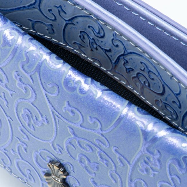 【新品】シィメフラワー✨アラベスク BOX小銭入れ付き 折り財布 財布 パープル SHiME FLOWER アラベスク BOX小銭入れ付き折り財布 商品｜THE BAGMANIA