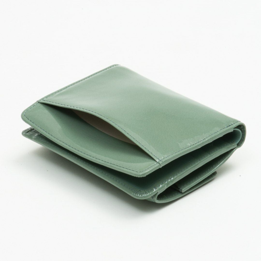 MARGARET HOWELL idea ホーサ 二つ折りBOX財布 商品｜THE BAGMANIA