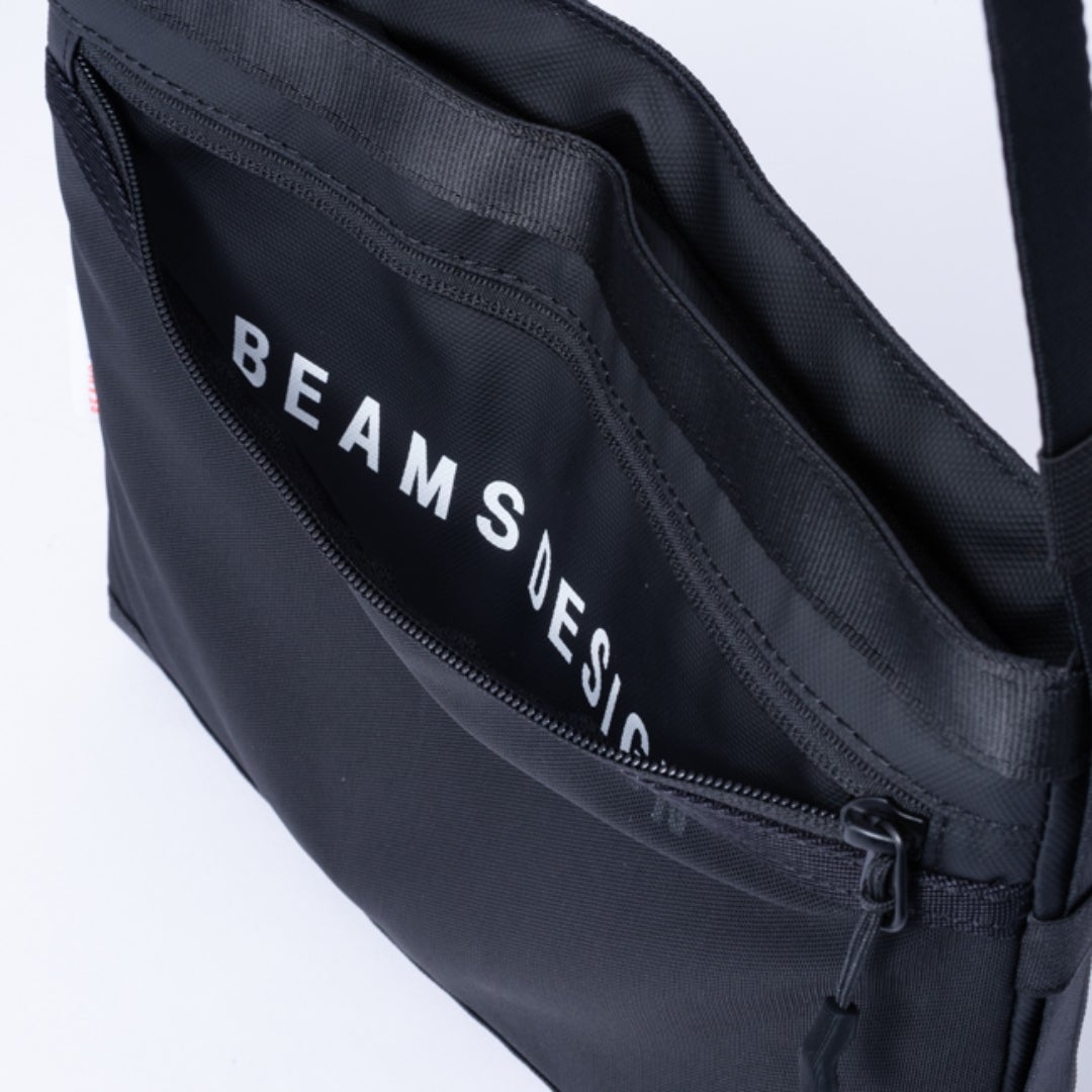 BEAMS DESIGNE LASTIC MESH ショルダーバッグ【BMMH0BS1】 ブラック