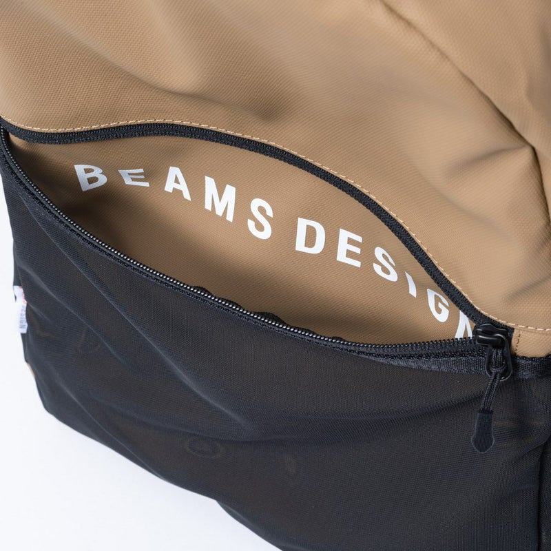 BEAMS DESIGN ELASTIC MESH バックパック【BMMH0BR1】 サンドベージュ