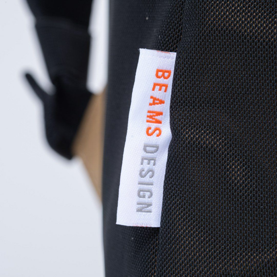 BEAMS DESIGN ELASTIC MESH バックパック 商品｜THE BAGMANIA