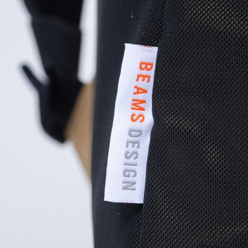 BEAMS DESIGN ELASTIC MESH バックパック【BMMH0BR1】 サンドベージュ