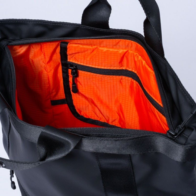 BEAMS DESIGN ELASTIC MESH 2WAYバックパック【BMMH0BR2】 ブラック