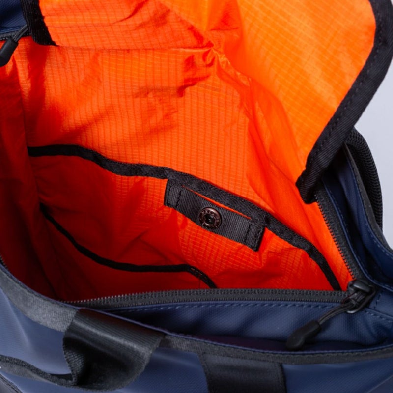 BEAMS DESIGN ELASTIC MESH 2WAYバックパック【BMMH0BR2】 ネイビー