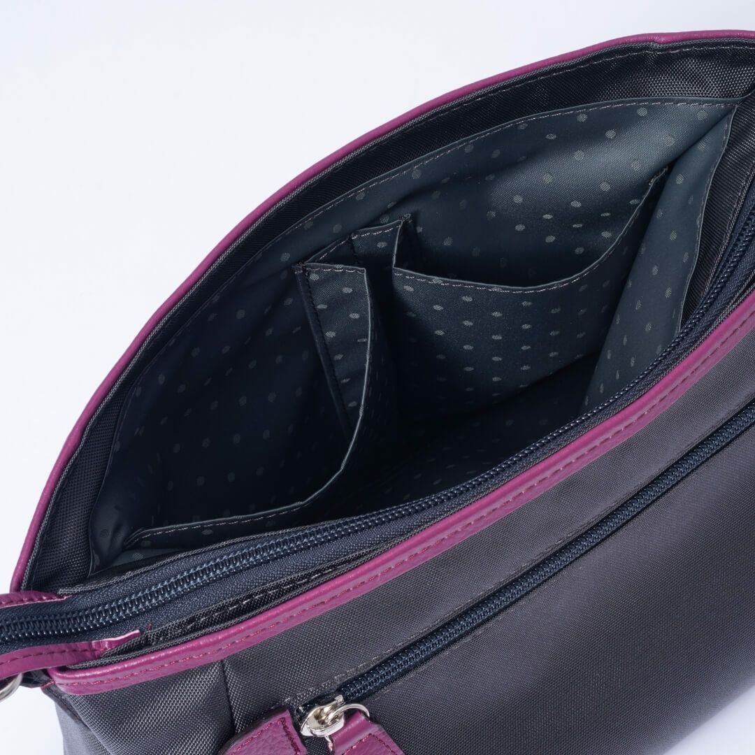 U by ungaro プリューム ショルダー 商品｜THE BAGMANIA