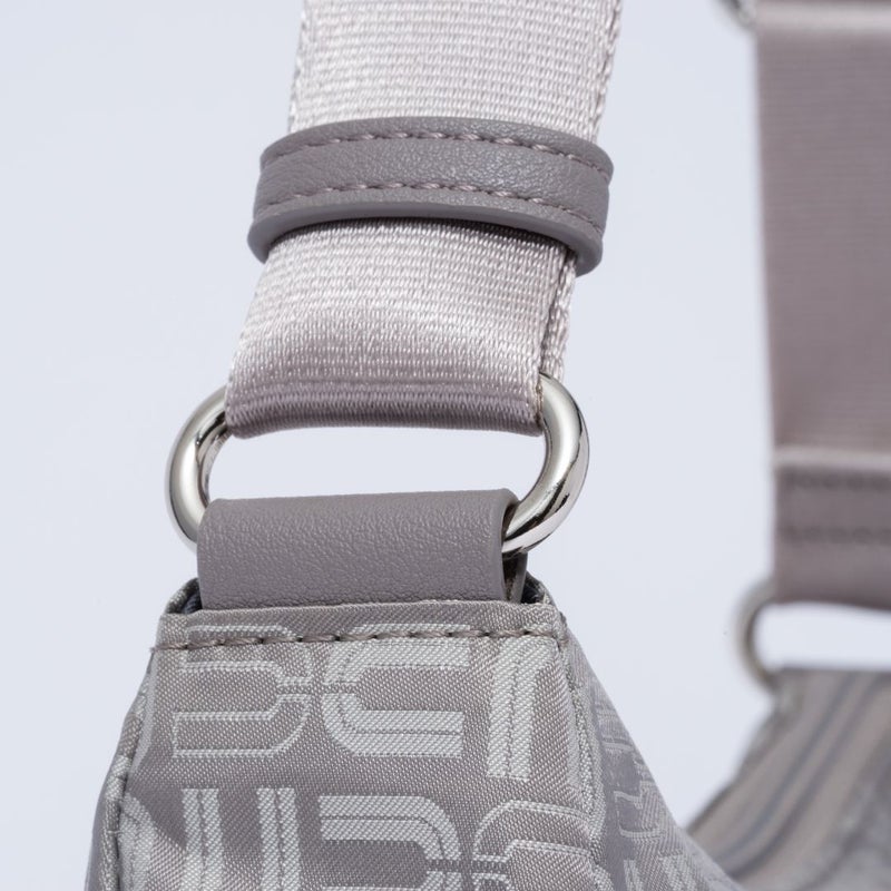 U by ungaro フランシーヌ ショルダー(B) ライトグレー