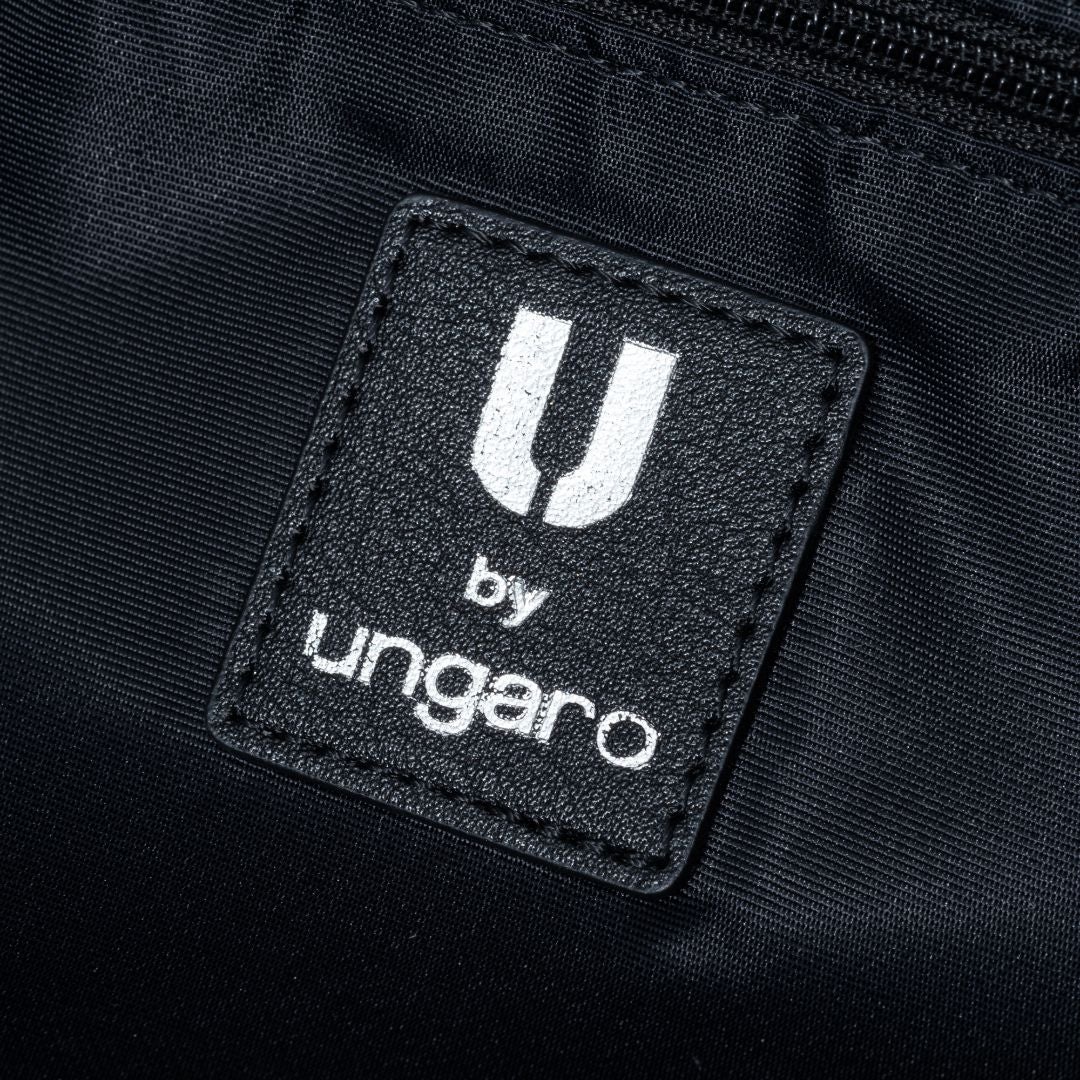 U by ungaro フランシーヌ リュック ブラック