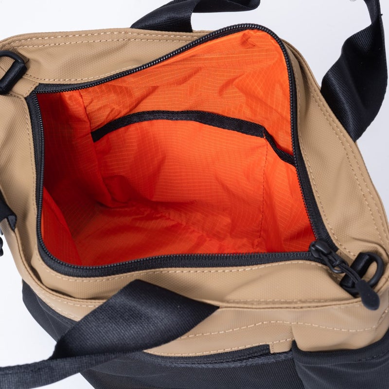 BEAMS DESIGNE LASTIC MESH 2WAYトートバッグ【BMMH0BT2】 サンドベージュ