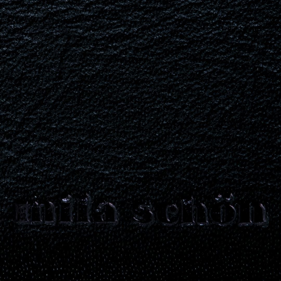 mila schon SHADOW SMOOTH 名刺入れ ブラック