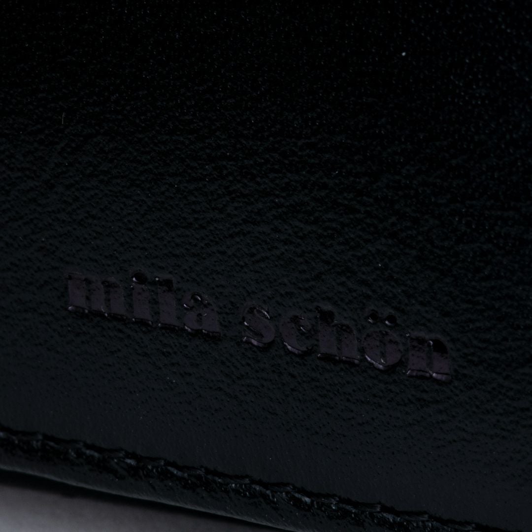 mila schon SHADOW SMOOTH 名刺入れ ブラック