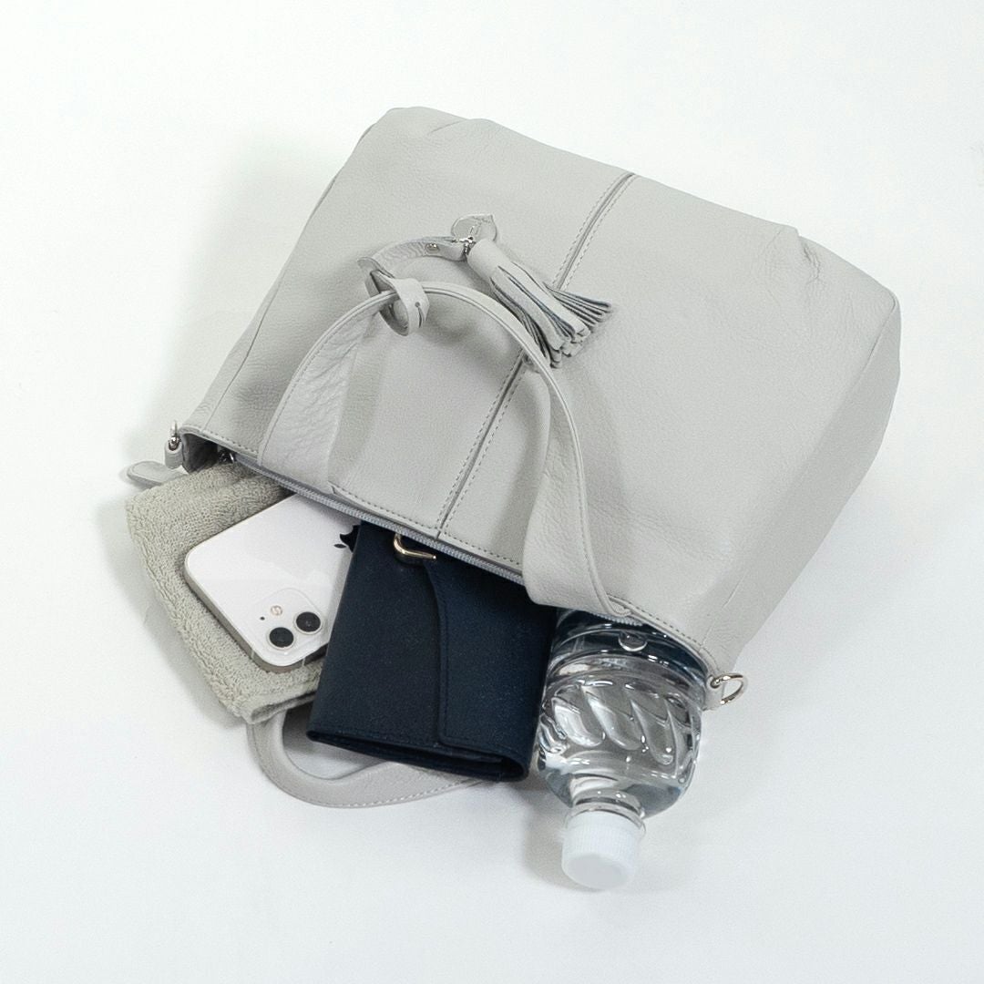  U by ungaro ヴェール 2WAYトート ネイビー