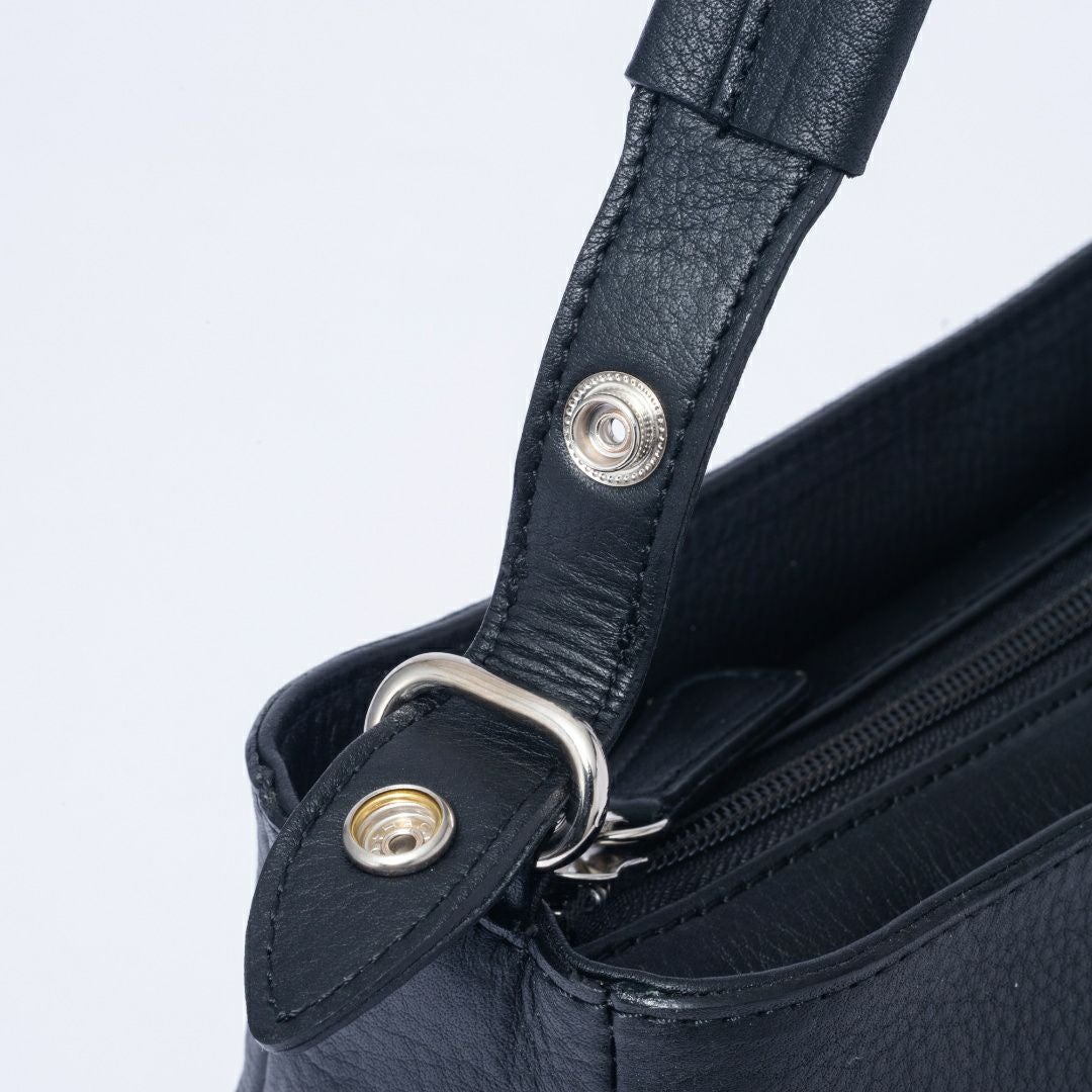  U by ungaro ヴェール 2WAYショルダー ブラック