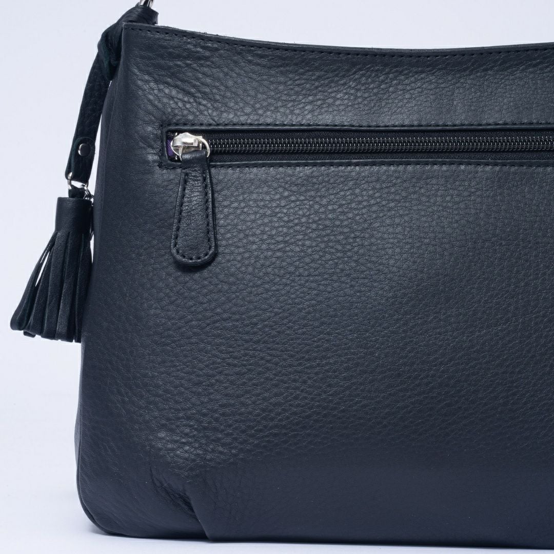  U by ungaro ヴェール 2WAYショルダー ブラック