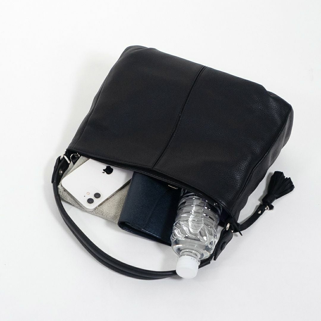  U by ungaro ヴェール 2WAYショルダー ブラック