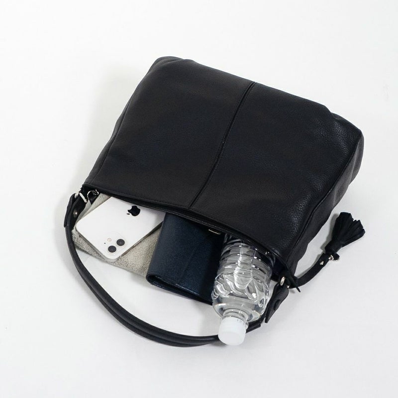  U by ungaro ヴェール 2WAYショルダー ブラック