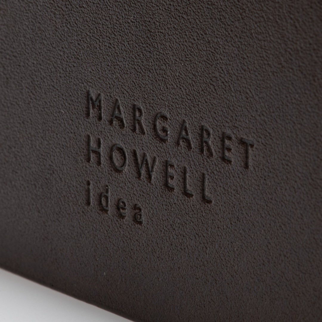 MARGARET HOWELL idea ベンジャミン パスケース ダークブラウン