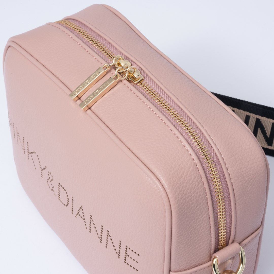 PINKY&DIANNE モデレイト ショルダー 商品｜THE BAGMANIA