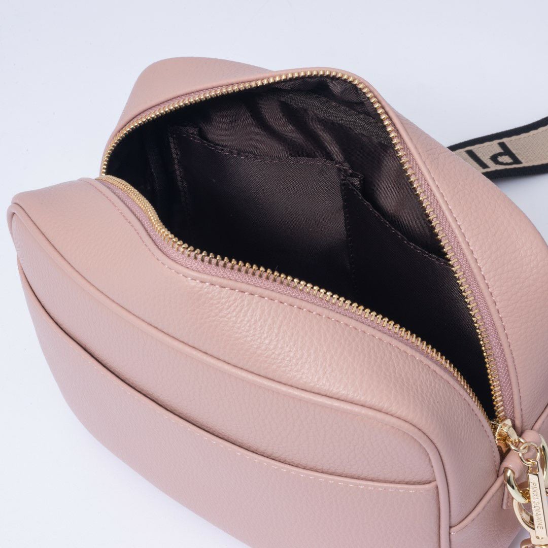 PINKY&DIANNE モデレイト ショルダー 商品｜THE BAGMANIA