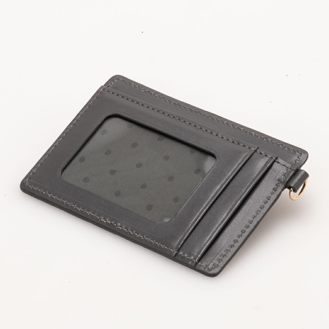 U by ungaro オデット パスケース