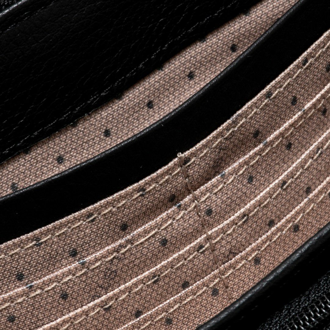 JILL STUART エンジェル ラウンドファスナー長財布 ブラック