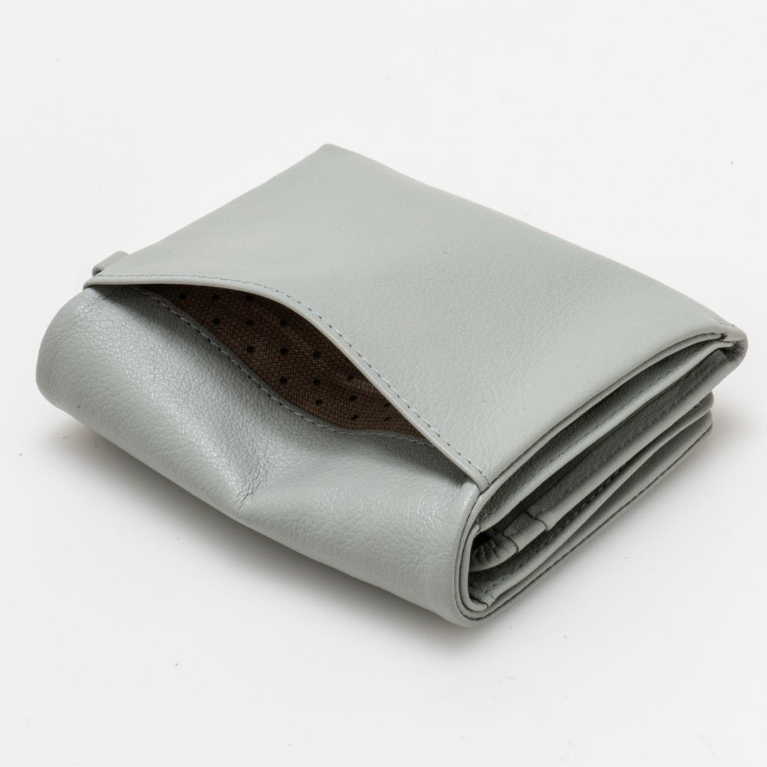 JILL STUART エンジェル BOX折り財布 アイスブルー