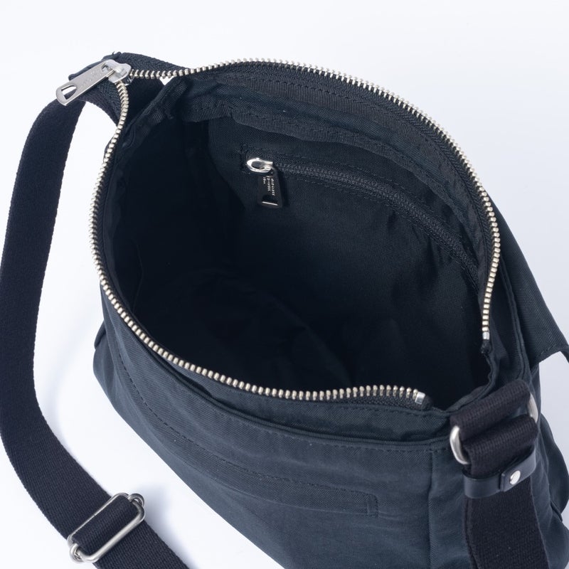 MARGARET HOWELL idea ルストン ショルダー ブラック