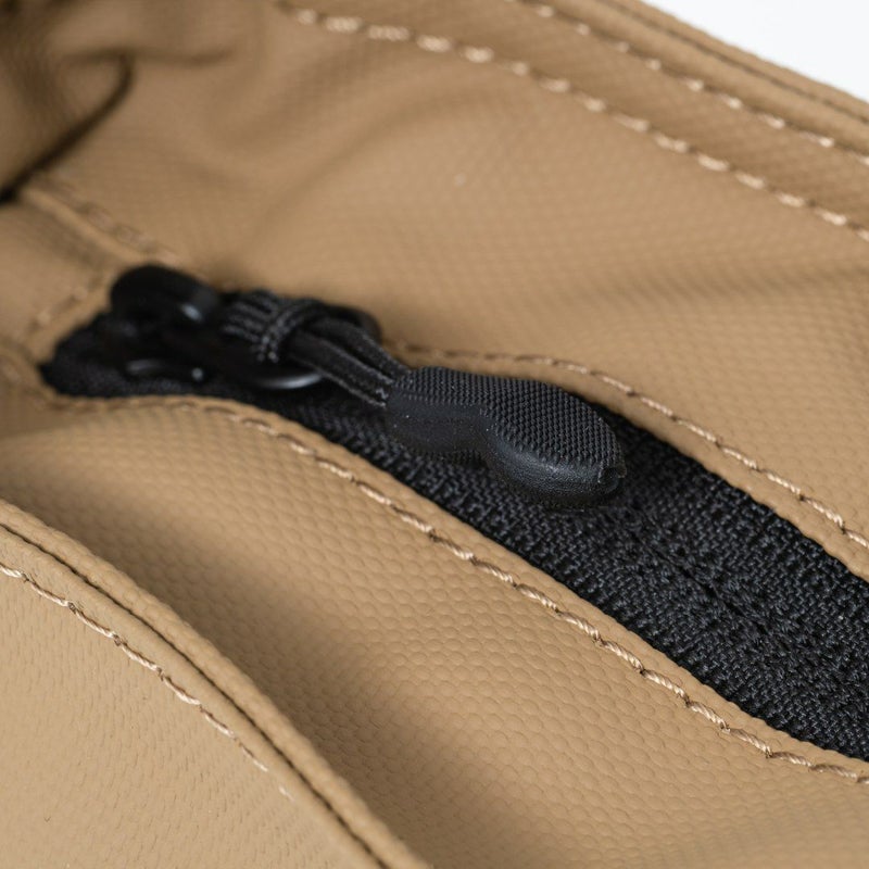 BEAMS DESIGNE LASTIC MESH ショルダーバッグ【BMMH0BS6】 サンドベージュ