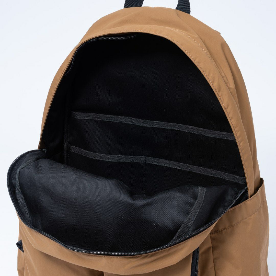 MARGARET HOWELL idea ヴィンテージライク リュック 商品｜THE BAGMANIA