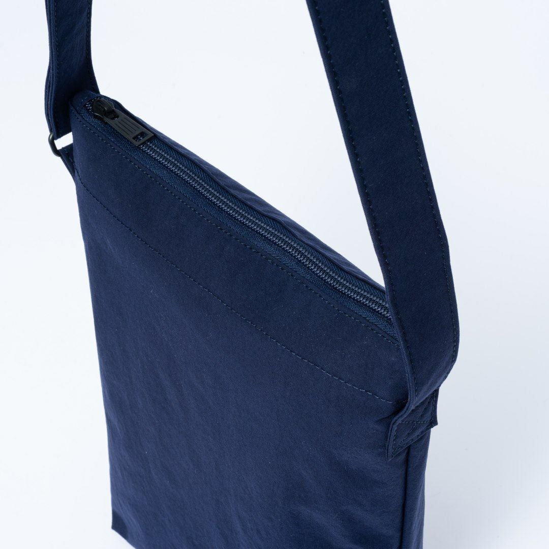 MARGARET HOWELL idea ケルプ ショルダーバッグ(A) 商品｜THE BAGMANIA