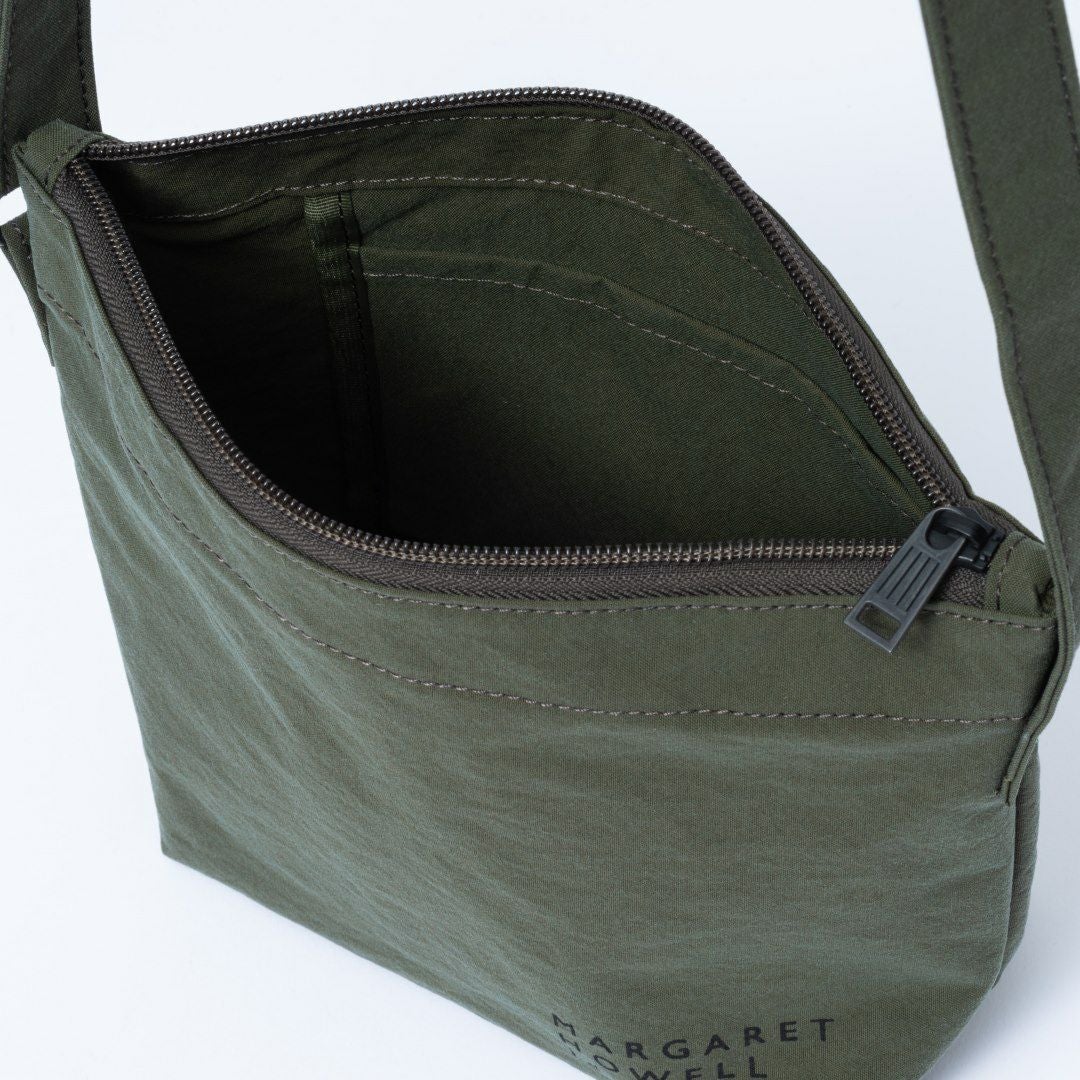 小*1様 【希少】マーガレットハウエル×ポーター メッセンジャーバッグ 緑 茶 MARGARET HOWELL idea ケルプ ショルダーバッグ(B) 商品｜THE BAGMANIA