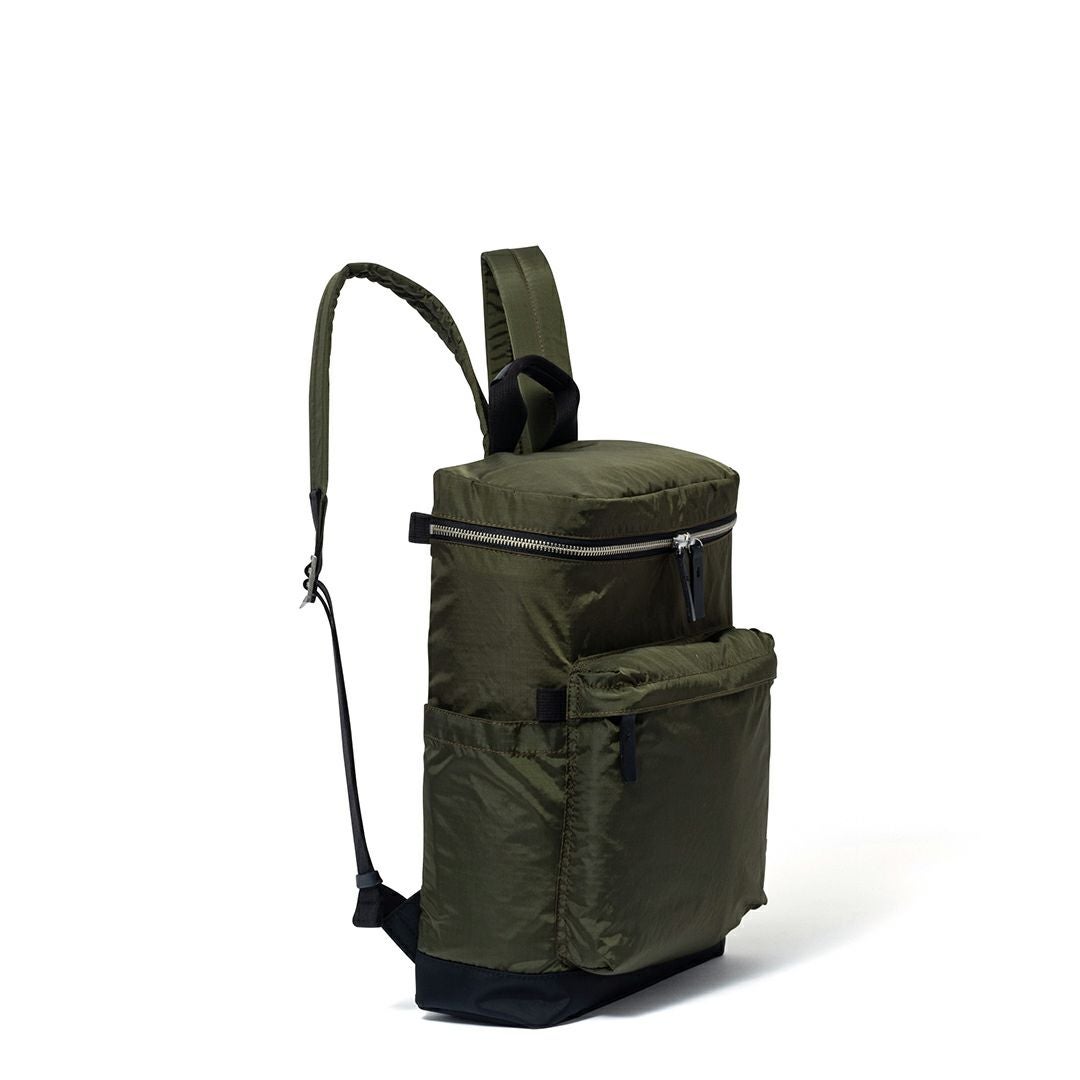 セール】MARGARET HOWELL idea ウエンデル リュック 商品｜THE BAGMANIA