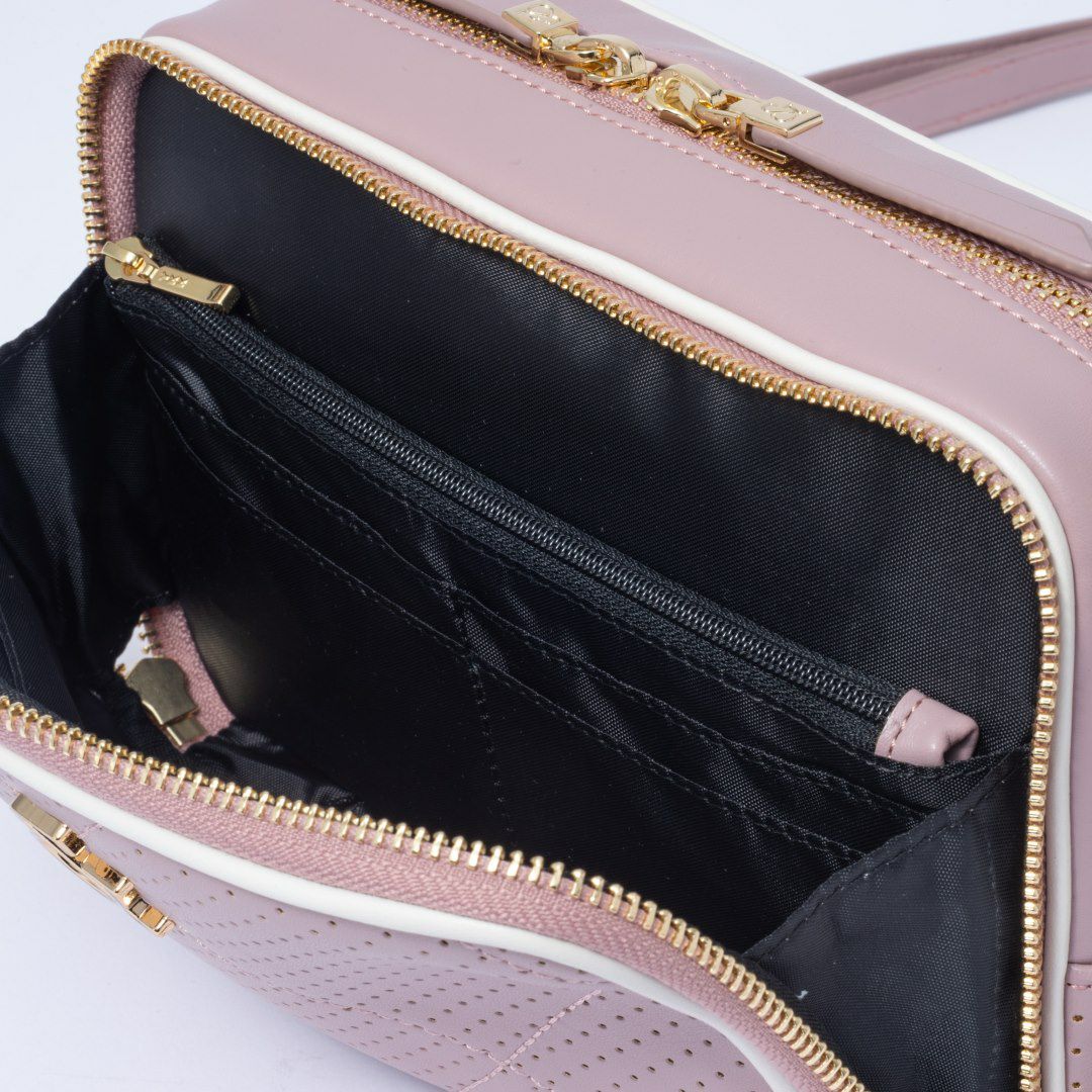 PINKY&DIANNE インターセクト ポシェット