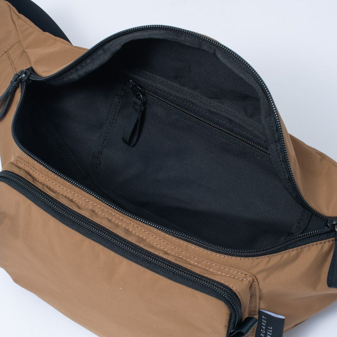 MARGARET HOWELL idea ヴィンテージライク ボディバッグ