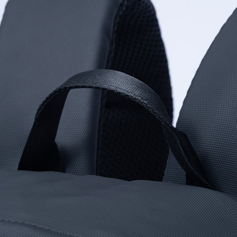 BEAMS DESIGN ELASTIC MESH バックパック【BMMH0BR6】 ブラック