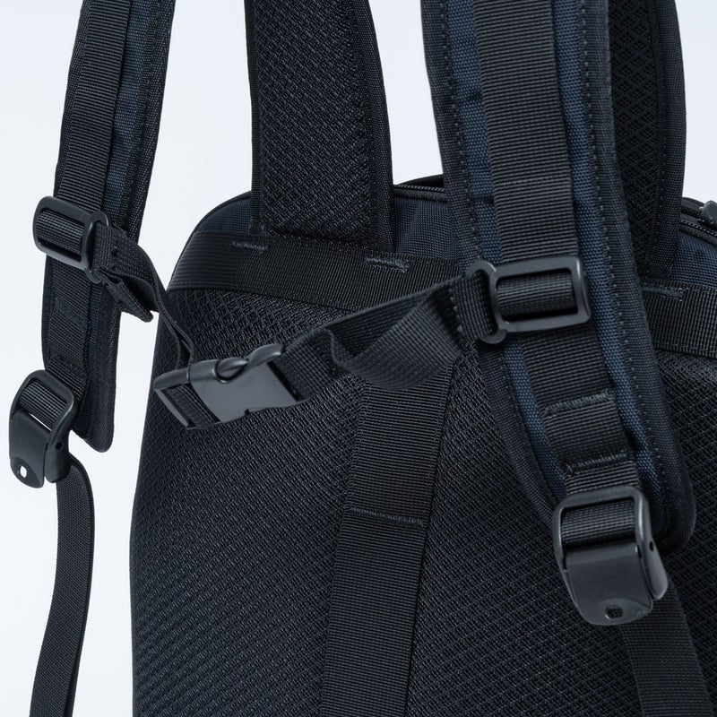 BEAMS DESIGN ABILITY バックパック(M)【BMMH4CR2】 ネイビー