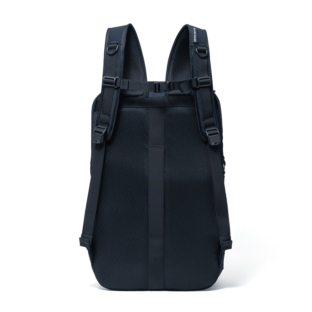 BEAMS DESIGN ABILITY バックパック(L)【BMMH4CR3】 ネイビー