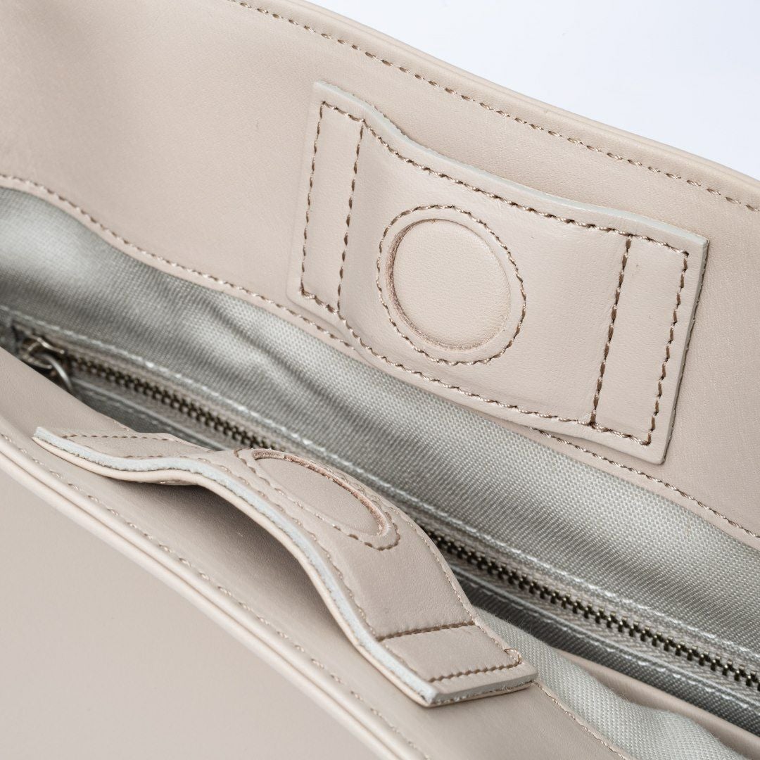 MARGARET HOWELL idea トロージャン トート 商品｜THE BAGMANIA