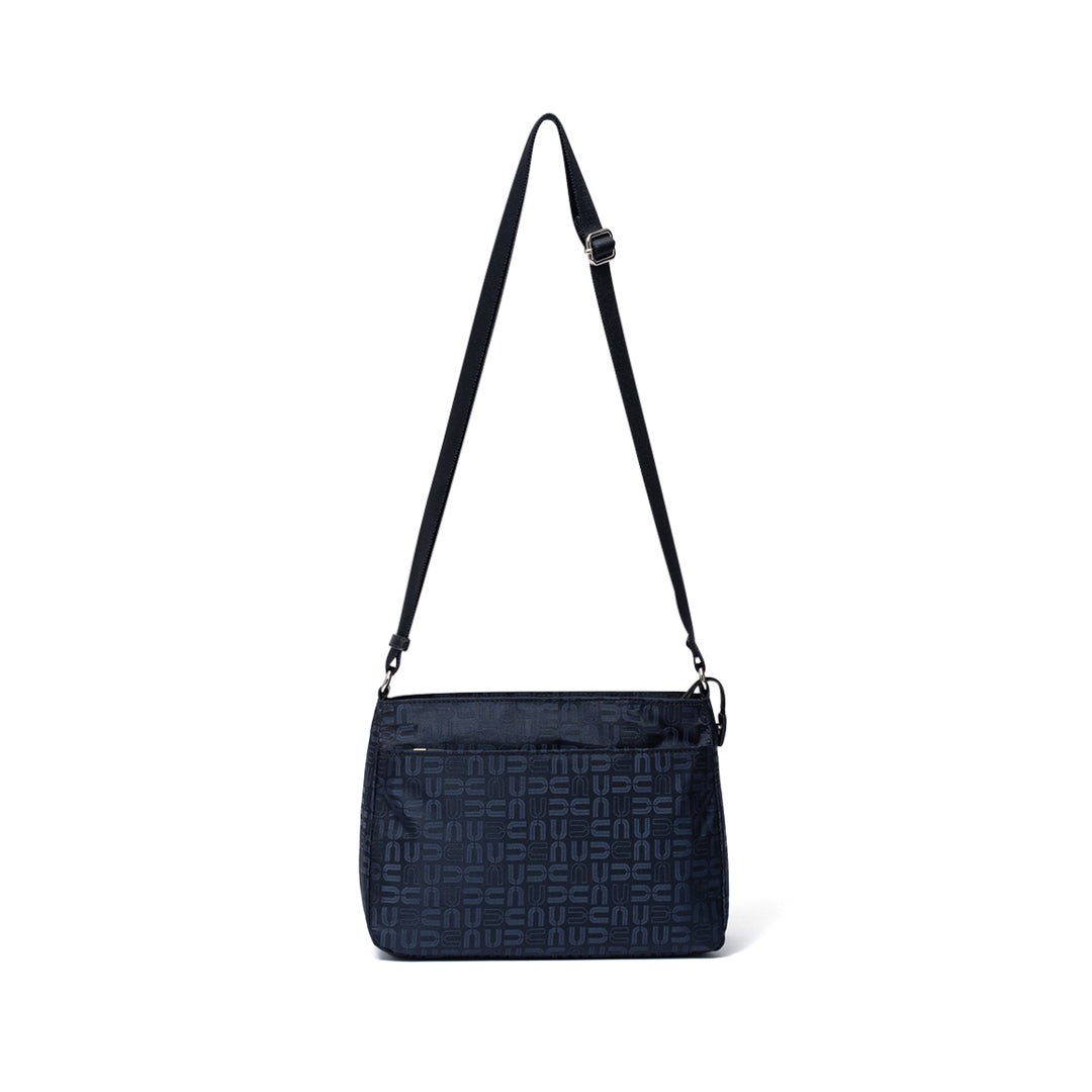 U by ungaro フランシーヌ 横型ショルダー(B) ブラック