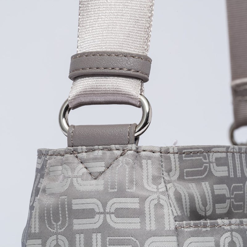 U by ungaro フランシーヌ 横型ショルダー(B) ライトグレー