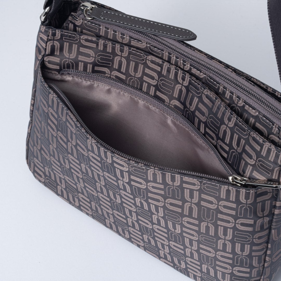 U by ungaro フランシーヌ 横型ショルダー(B) ライトグレー