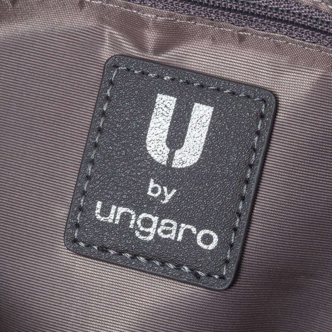 U by ungaro フランシーヌ 横型ショルダー(B) チャコールグレー
