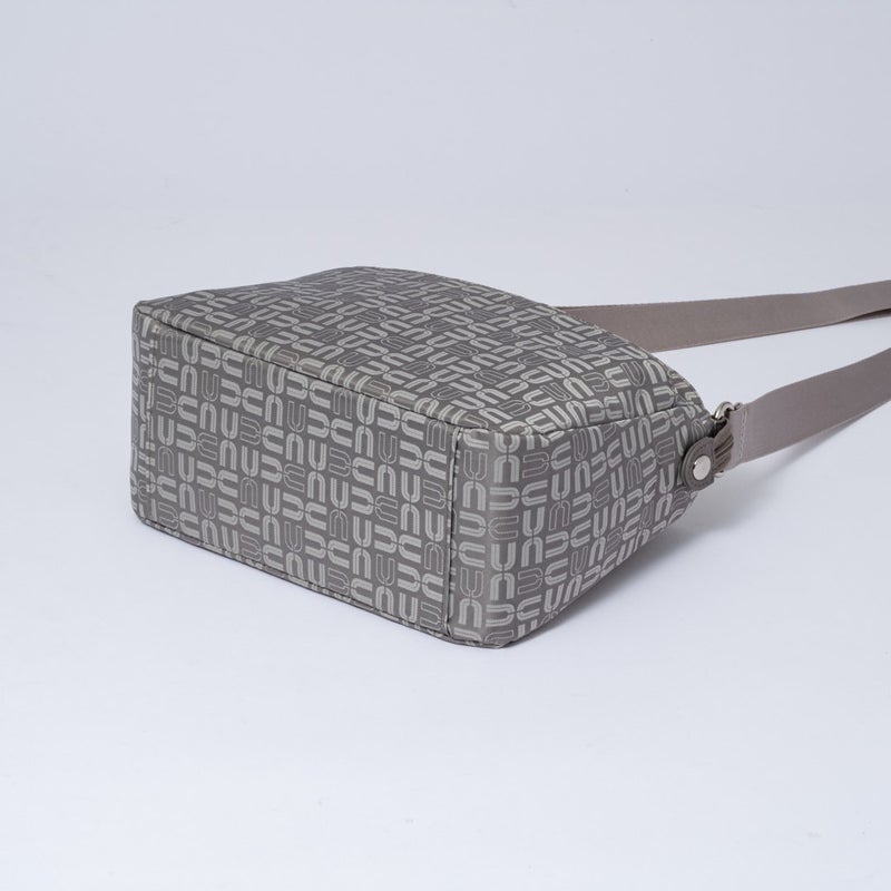 U by ungaro フランシーヌ 横型ショルダー(B) ライトグレー