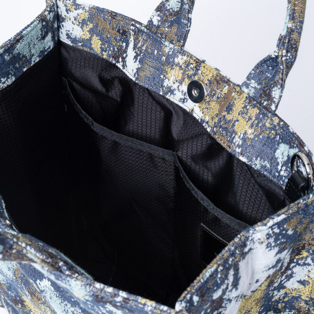 MANIUNO NOVATEX 縦型スクエアトートバッグ【MUMH4CT4】 カモフラージュ