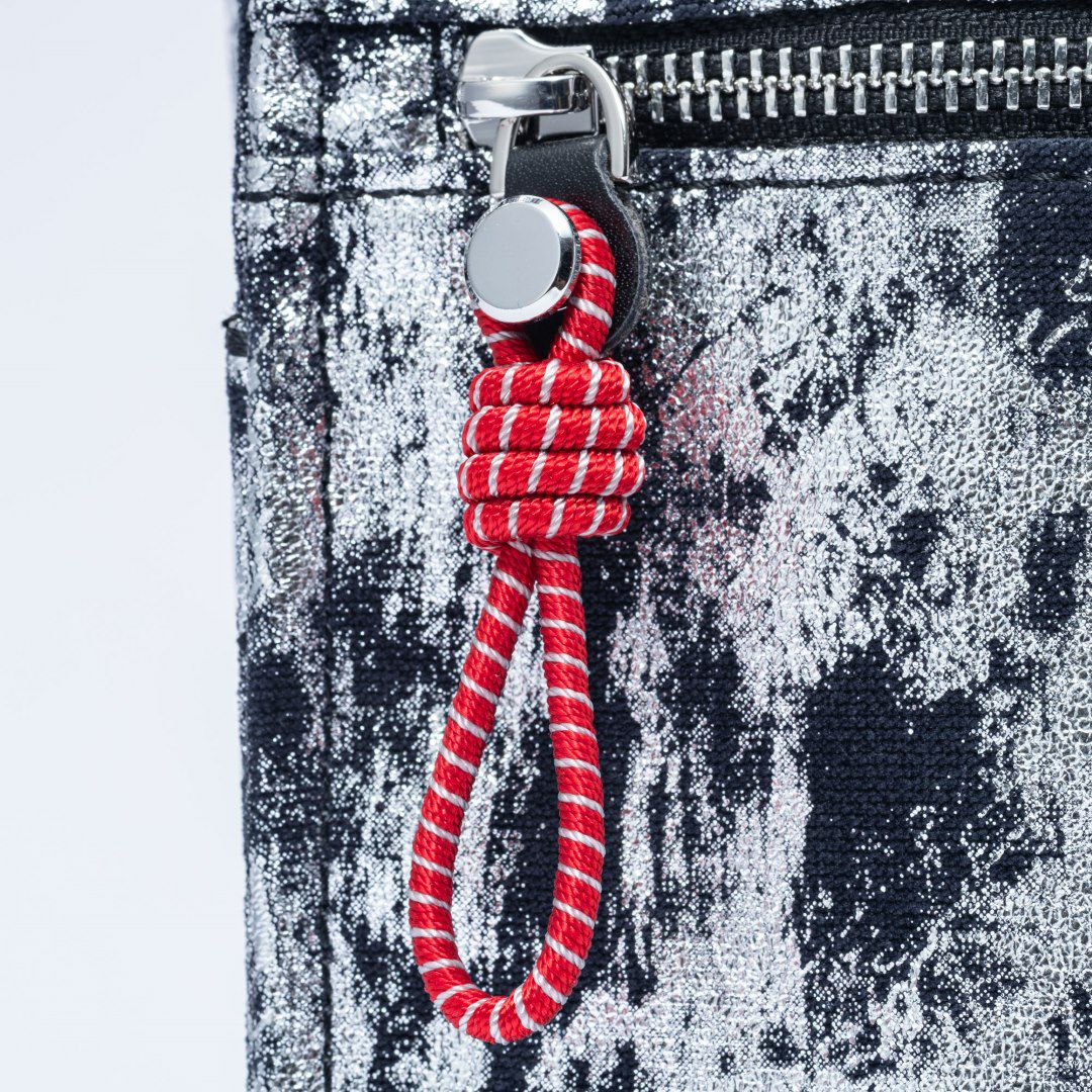 MANIUNO NOVATEX 縦型スクエアトートバッグ【MUMH4CT4】 ブラック