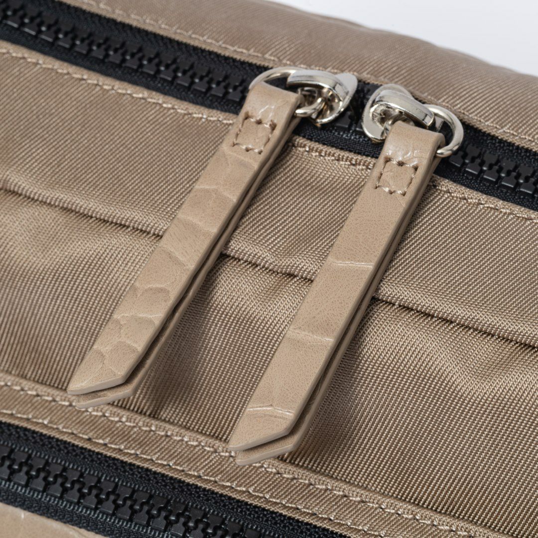新品　パトリックコックス　PATRICK COX　 レント　ショルダー ベージュ PATRICK COX レント ショルダー 商品｜THE BAGMANIA