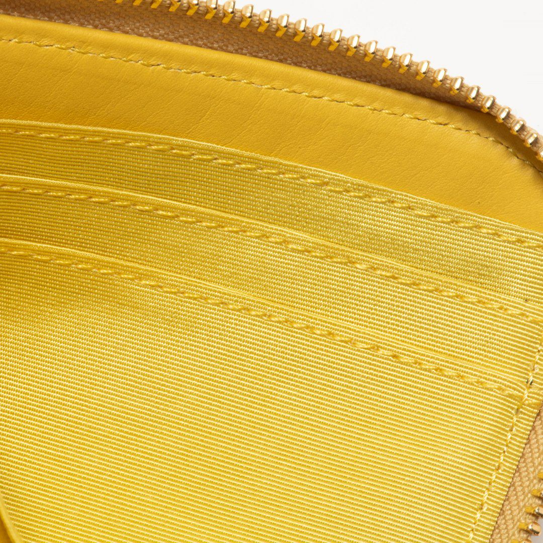 U by ungaro ララ L字ファスナー財布