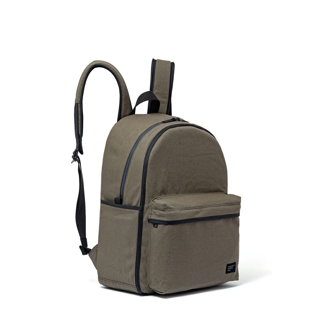 MARGARET HOWELL idea キャンパー リュック 商品｜THE BAGMANIA