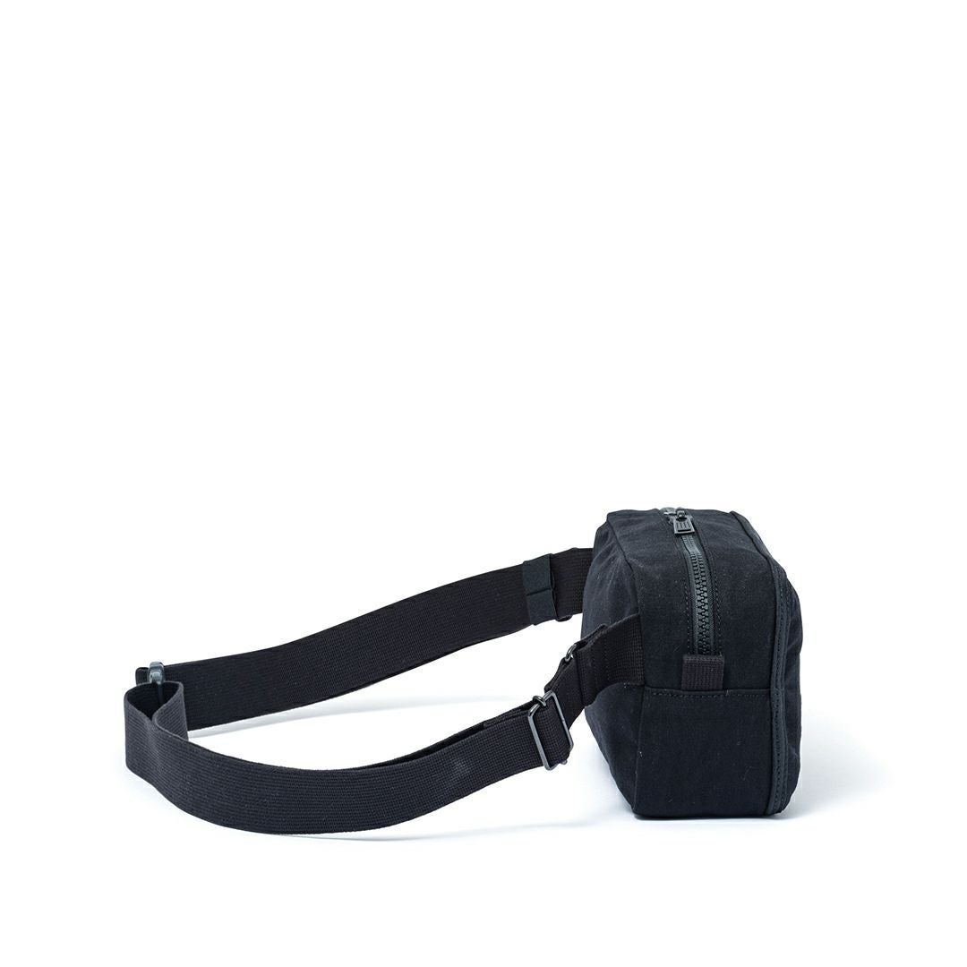 MARGARET HOWELL idea キャンパー ウエストバッグ 商品｜THE BAGMANIA